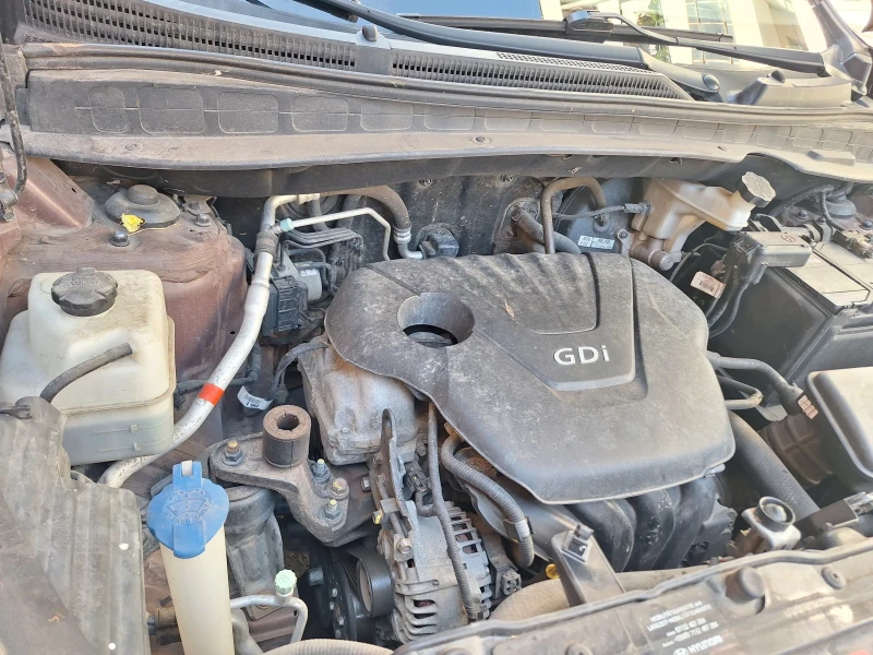 Hyundai IX35, снимка 10 - Автомобили и джипове - 52526793