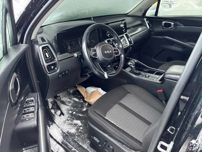 Kia Sorento * AWD * CARFAX * БЕЗ ПЪРВОНАЧАЛНА ВНОСКА, снимка 5 - Автомобили и джипове - 53308747