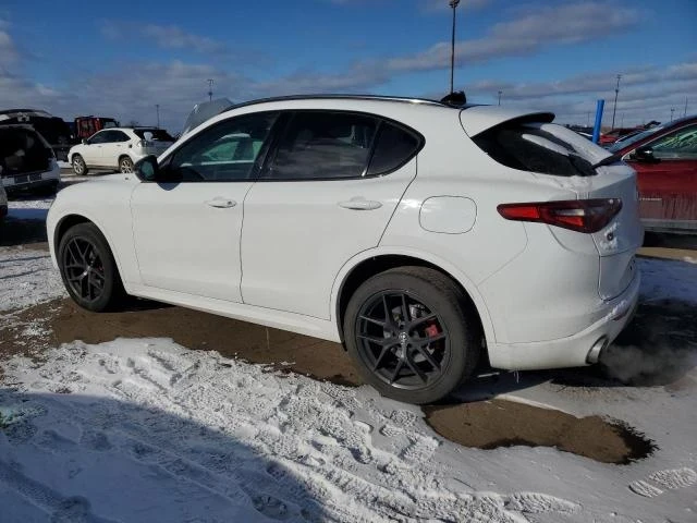 Alfa Romeo Stelvio, снимка 4 - Автомобили и джипове - 48720788