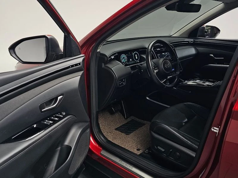 Hyundai Tucson Inspiration 2WD| 226к.с.| ВКЛ.ТЕХНОТЕСТ, снимка 10 - Автомобили и джипове - 55700267