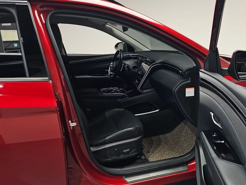 Hyundai Tucson Inspiration 2WD| 226к.с.| ВКЛ.ТЕХНОТЕСТ, снимка 11 - Автомобили и джипове - 55700267
