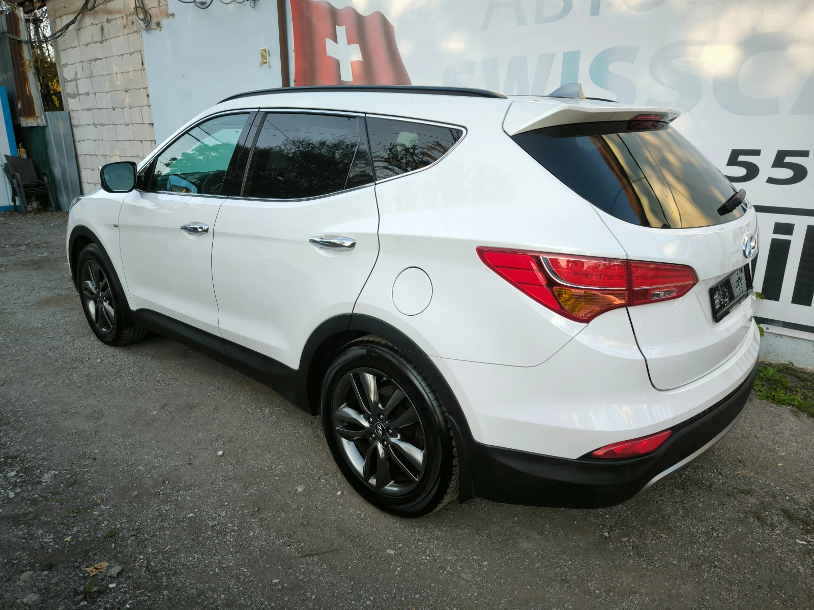 Hyundai Santa fe 2.2CRDI Premium 7 местен Швейцария панорама кейлес - изображение 6