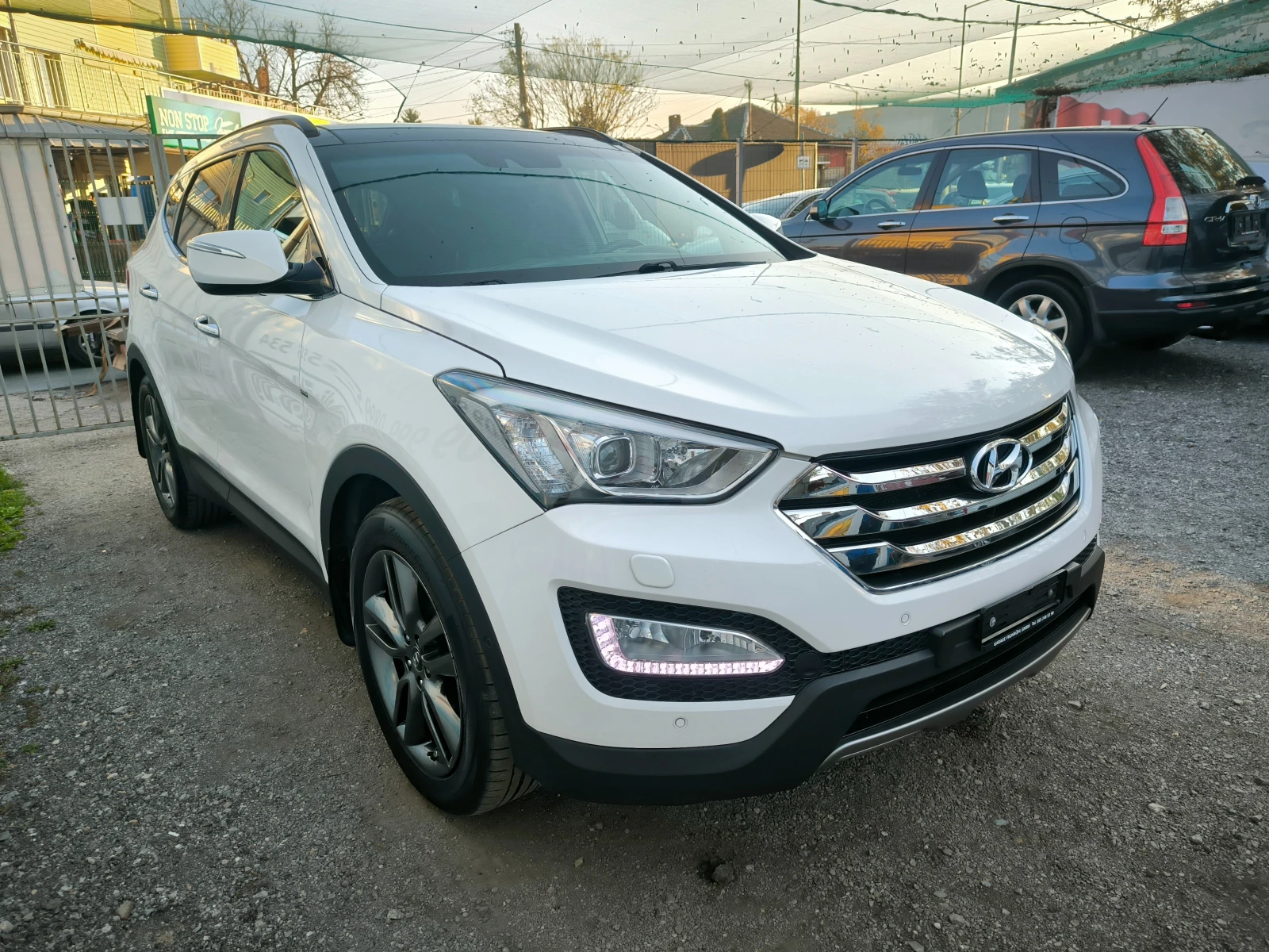 Hyundai Santa fe 2.2CRDI Premium 7 местен Швейцария панорама кейлес - изображение 3