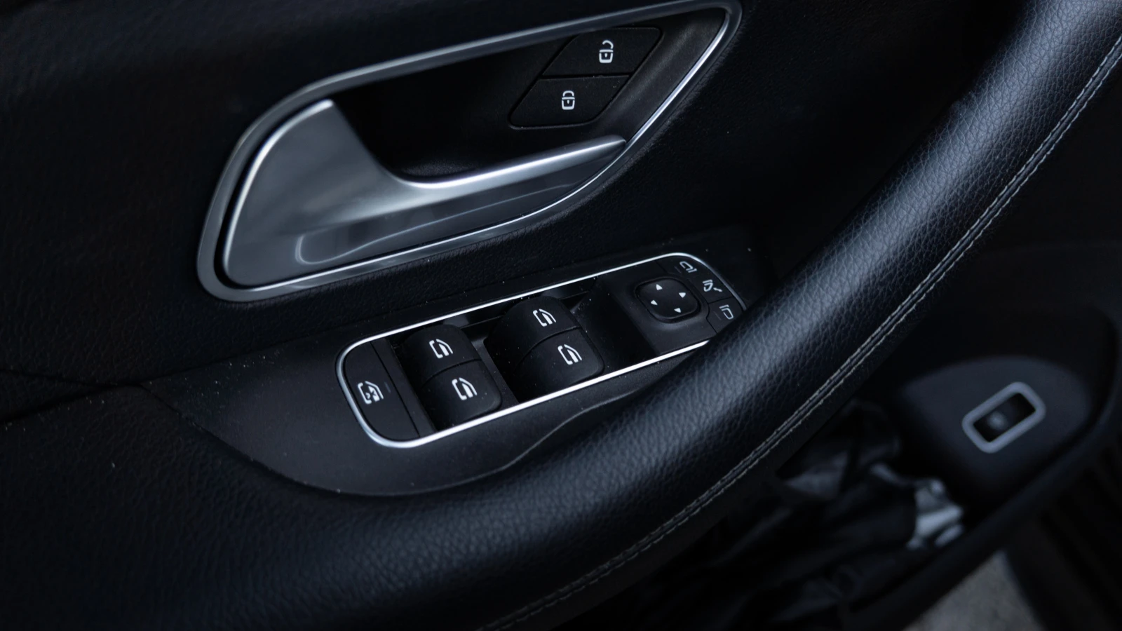 Mercedes-Benz GLE 350 de AMG+ BUR+ NIGH+ PANO+ HUP+ 360 - изображение 9