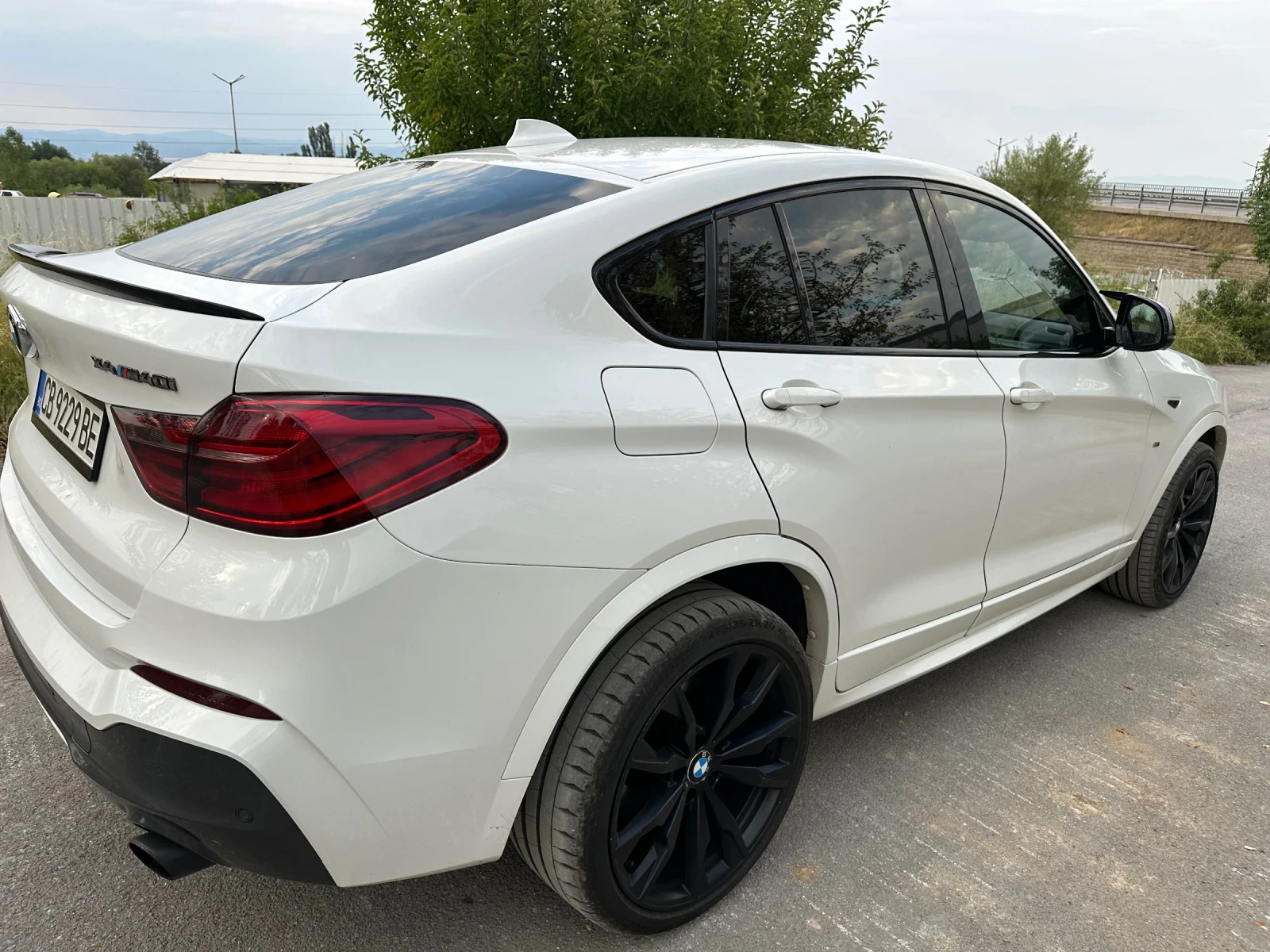 BMW X4 M40 - изображение 5
