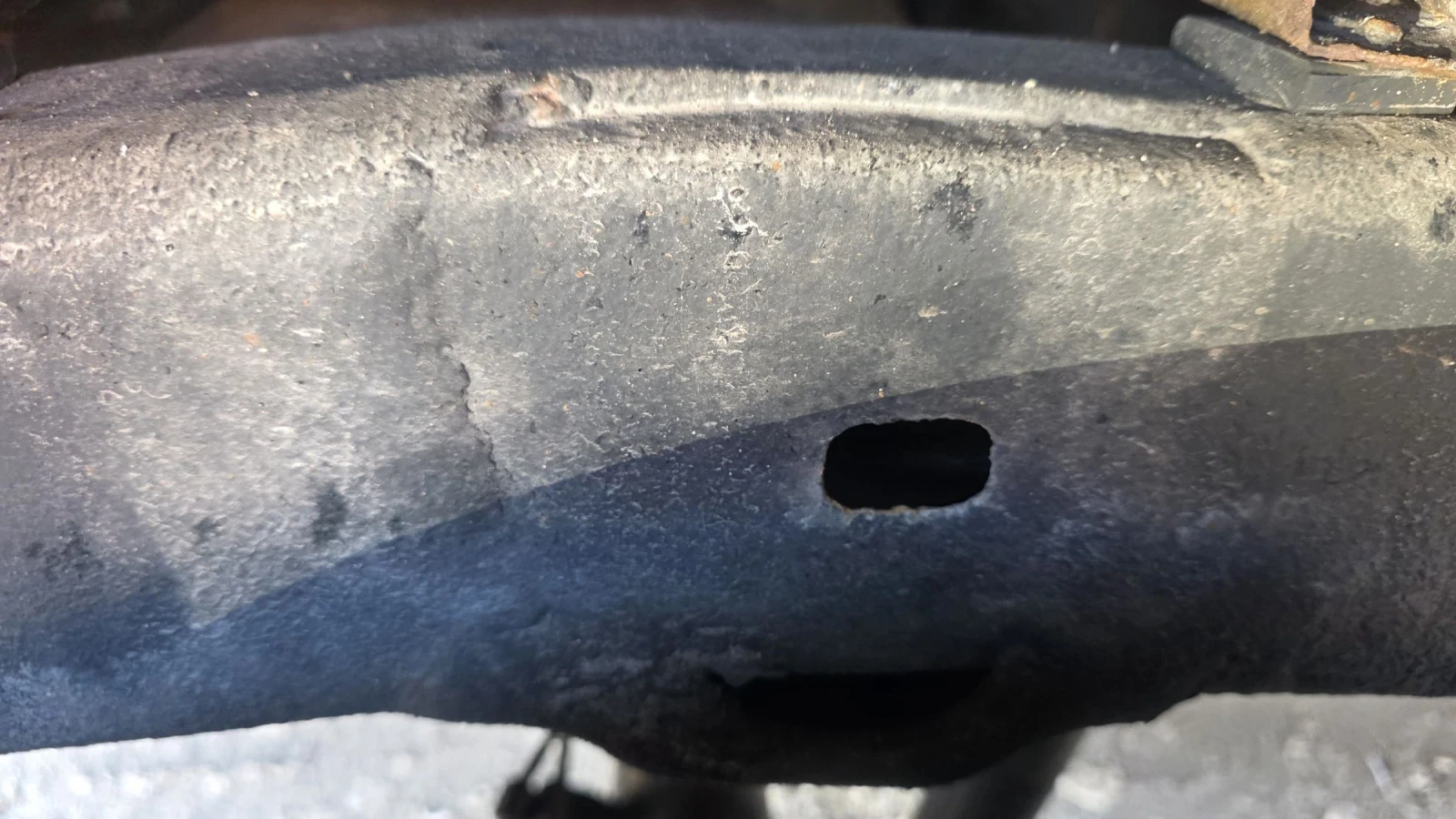 Toyota Hilux 3.0  D-4D����������� 4X4 | Mobile.bg � ����������� 11