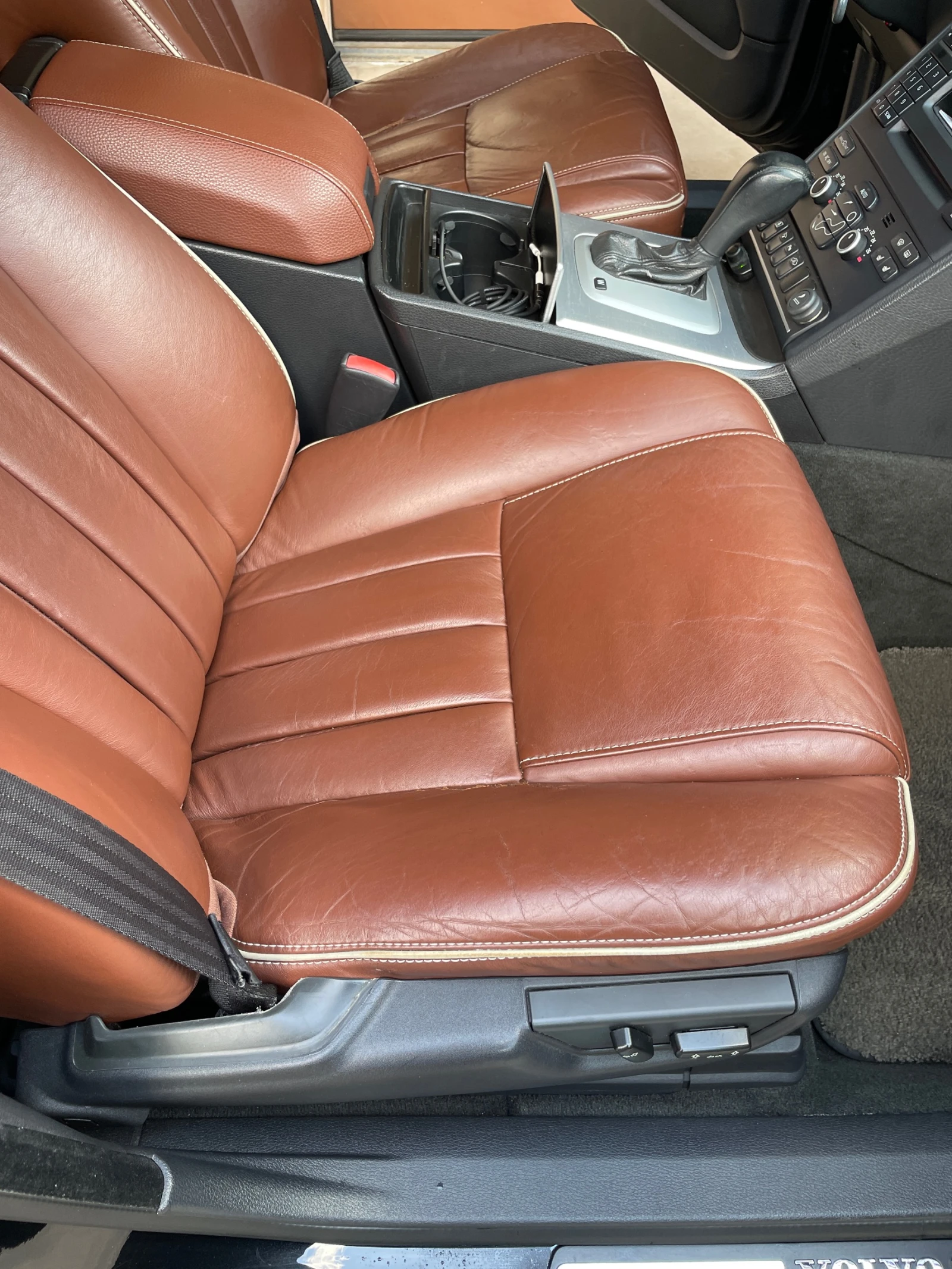 Volvo Xc90, снимка 12 - Автомобили и джипове - 54157678