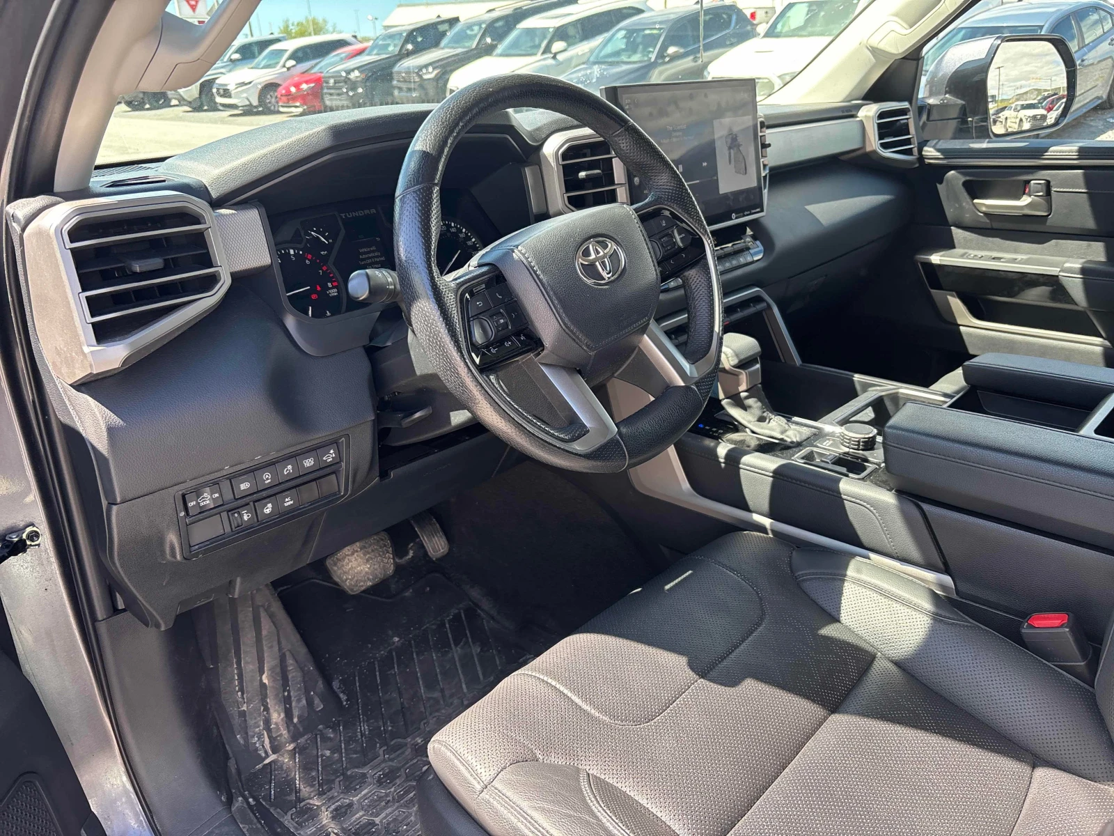 Toyota Tundra LIMITED * * CARFAX * * АВТО КРЕДИТ * * , снимка 6 - Автомобили и джипове - 55014793