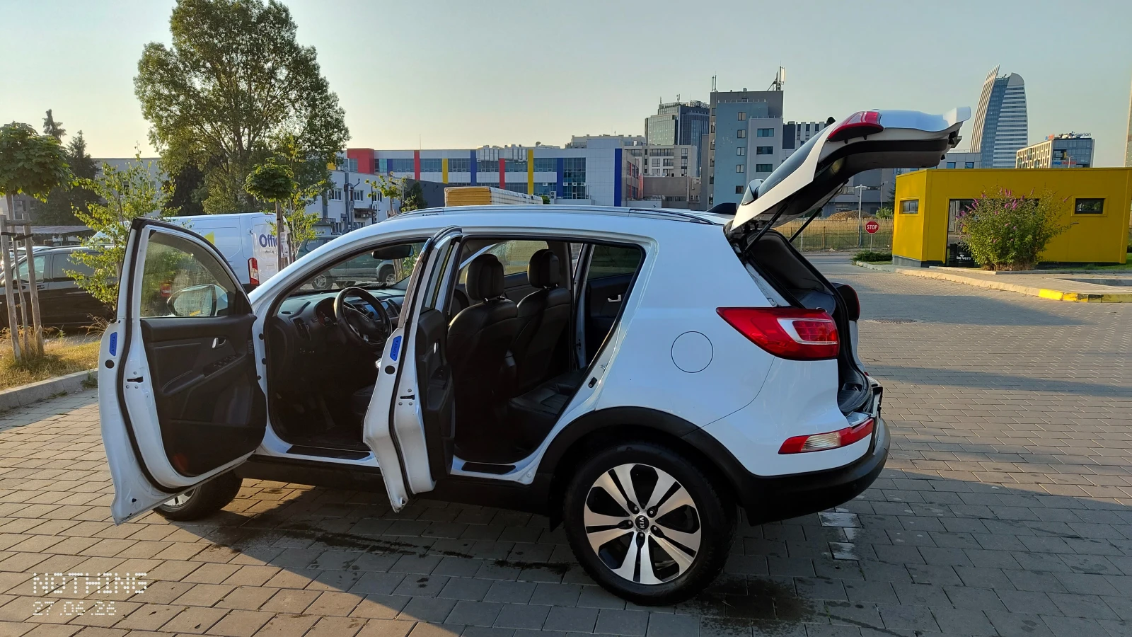 Kia Sportage, снимка 2 - Автомобили и джипове - 55083819