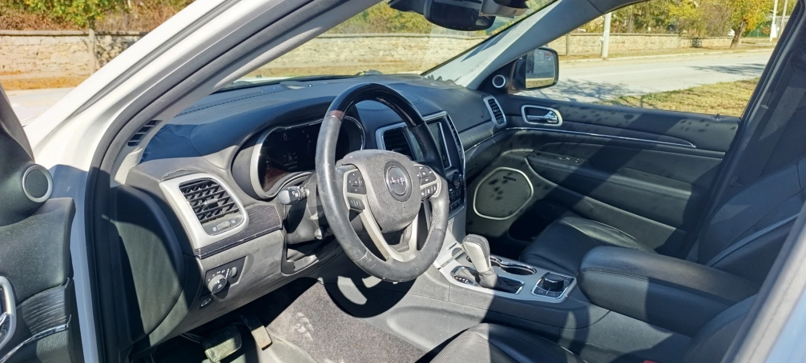 Jeep Grand cherokee SUMMIT, снимка 9 - Автомобили и джипове - 56646650