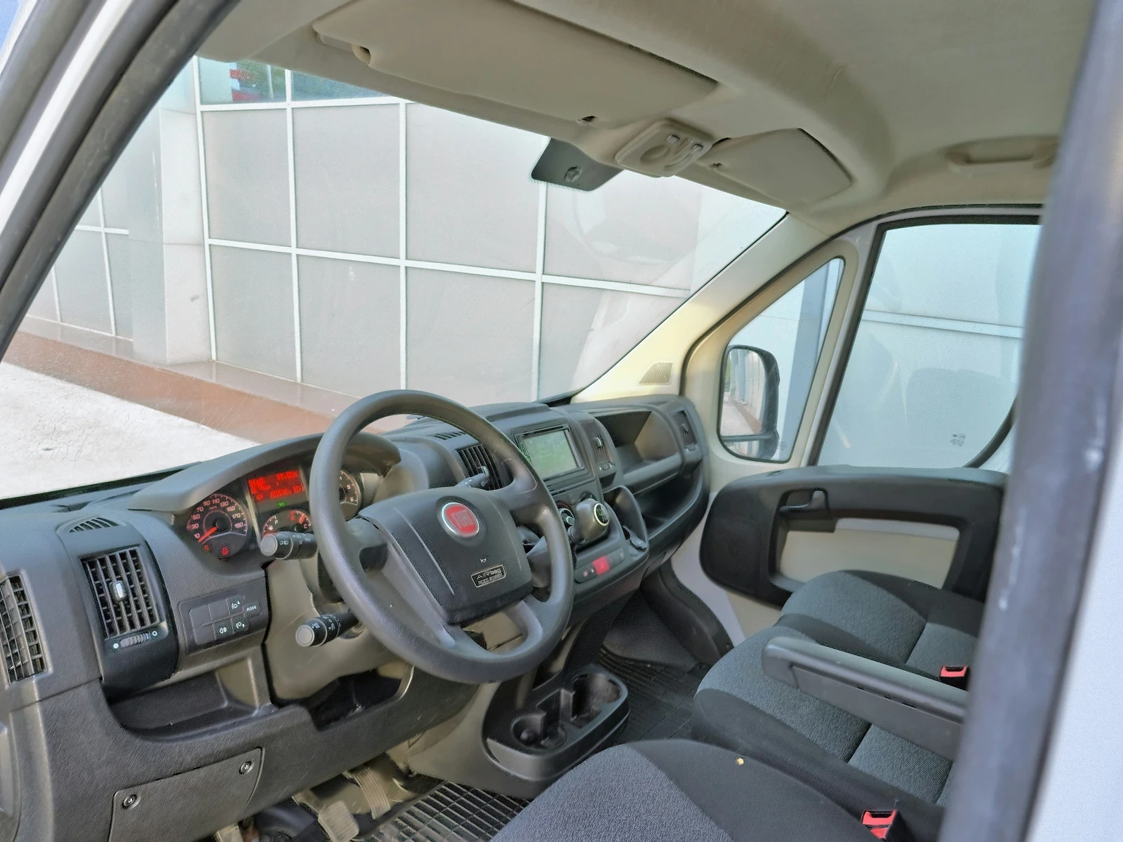 Fiat Ducato 2.3 Multijet MAXI L4H3 17м3 Климатик, снимка 15 - Бусове и автобуси - 56743675