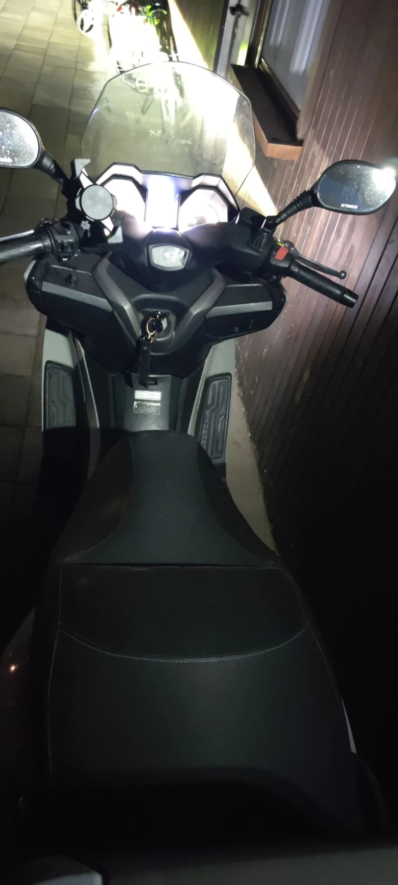 Kymco Downtown X-Town, снимка 2 - Мотоциклети и мототехника - 52771181