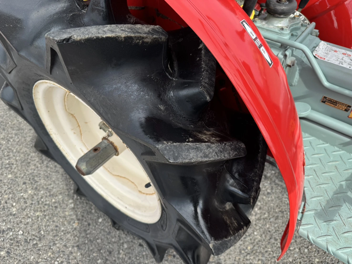 Трактор Yanmar YM1300S, снимка 5 - Селскостопанска техника - 54118788