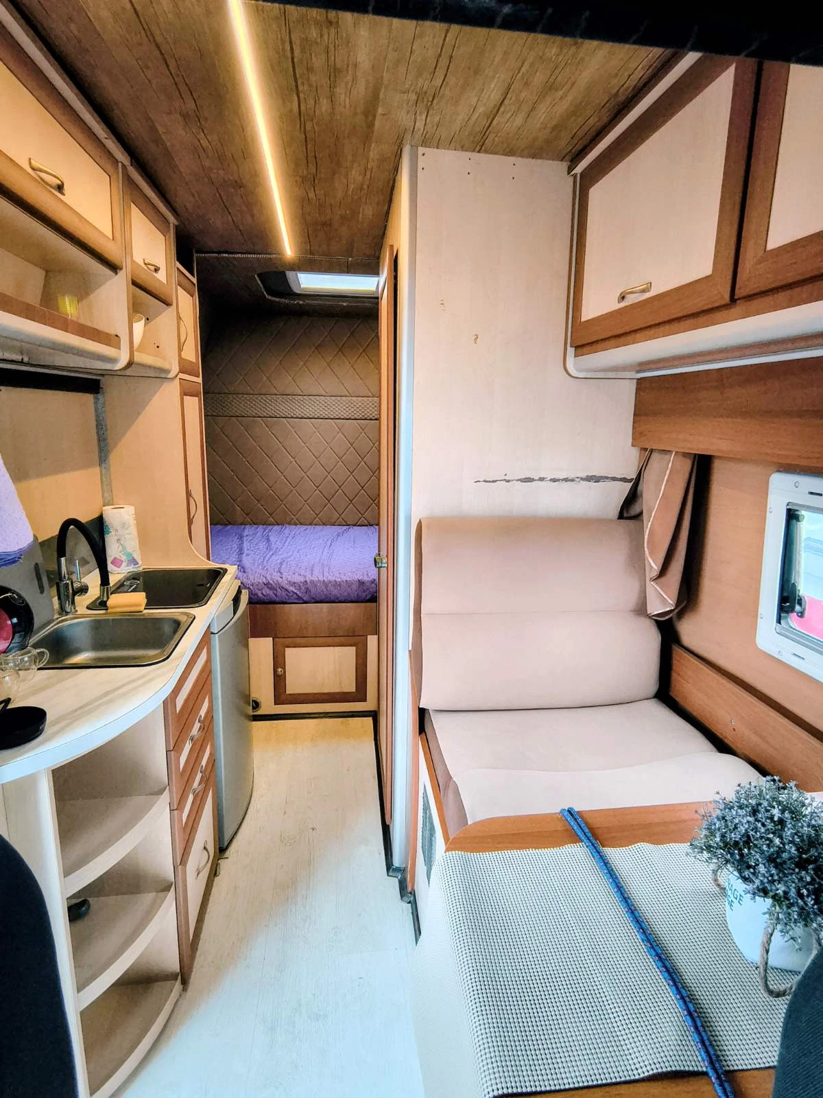 Кемпер Peugeot Boxer, снимка 6 - Каравани и кемпери - 56368170
