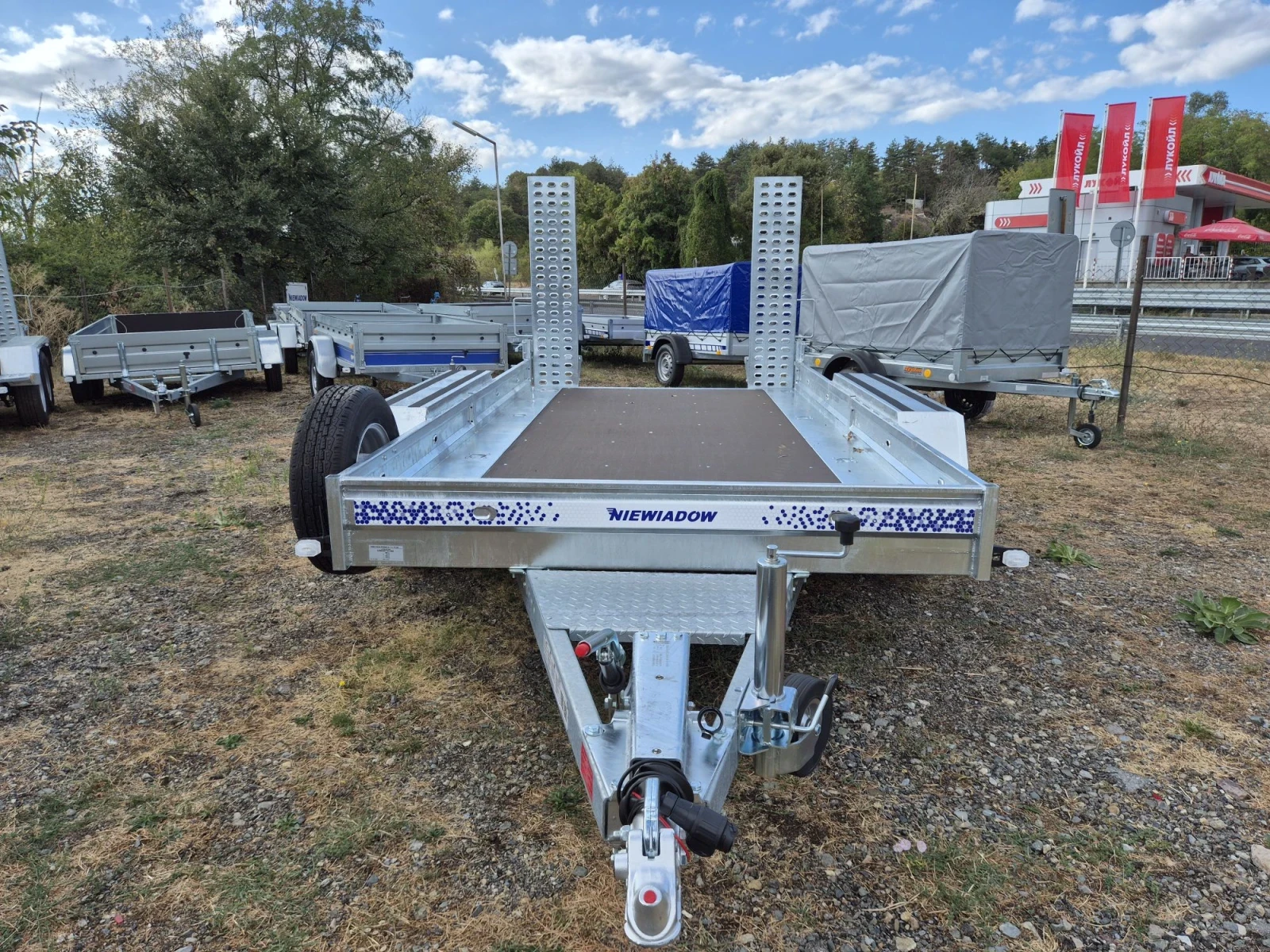 За автомобил NIEWIADOW BR2--Bobcat, снимка 2 - Ремаркета - 56058707