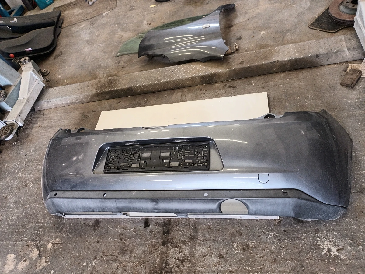    3  1.6 | Mobile.bg   1