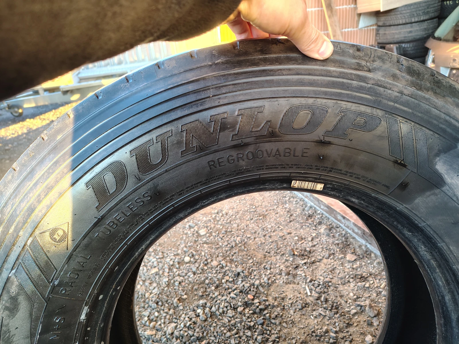 Гуми Летни 265/70R17.5, снимка 3 - Гуми и джанти - 54091409