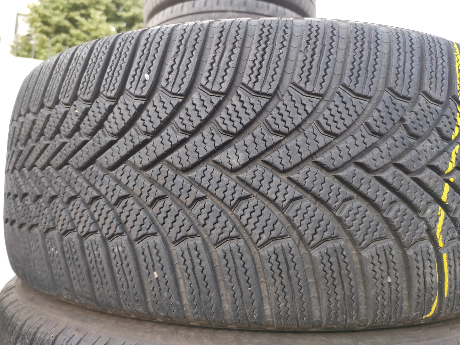 ���� 235/45R19 | Mobile.bg � ����������� 3
