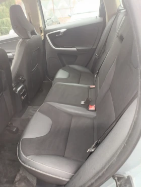 Volvo XC60 2.4d 185cv, снимка 10