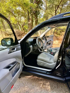 Subaru Forester, снимка 17
