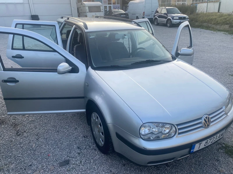 VW Golf, снимка 3 - Автомобили и джипове - 47625524