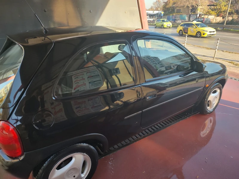 Opel Corsa 1.4Si, снимка 4 - Автомобили и джипове - 48037457