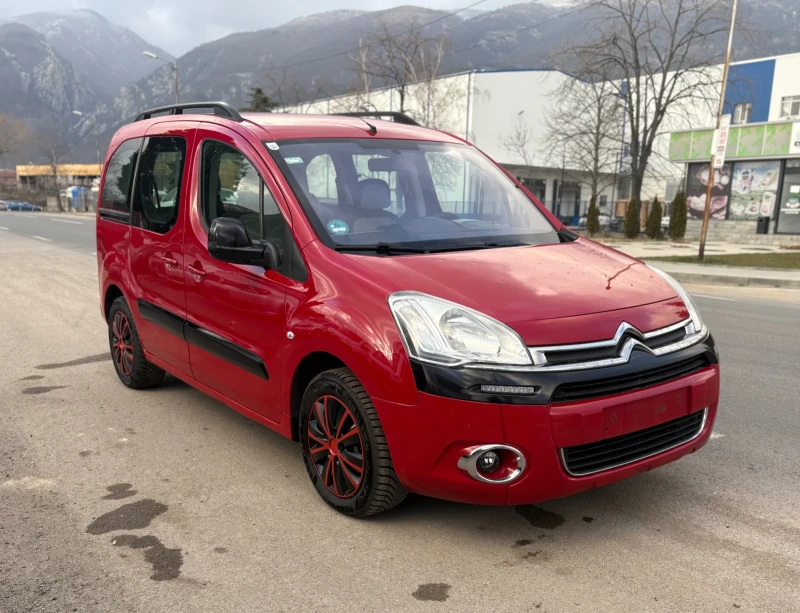 Citroen Berlingo 2013г./ КЛИМА/ Парктроник, снимка 2 - Автомобили и джипове - 48996053