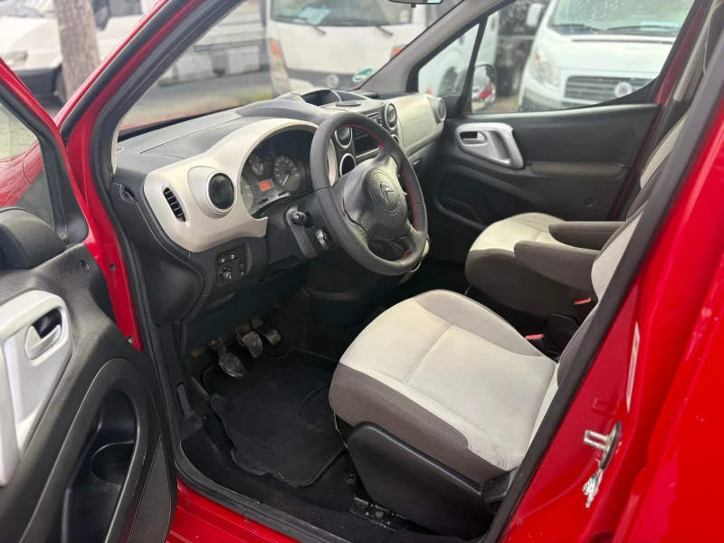 Citroen Berlingo 2013г./ КЛИМА/ Парктроник, снимка 9 - Автомобили и джипове - 48996053