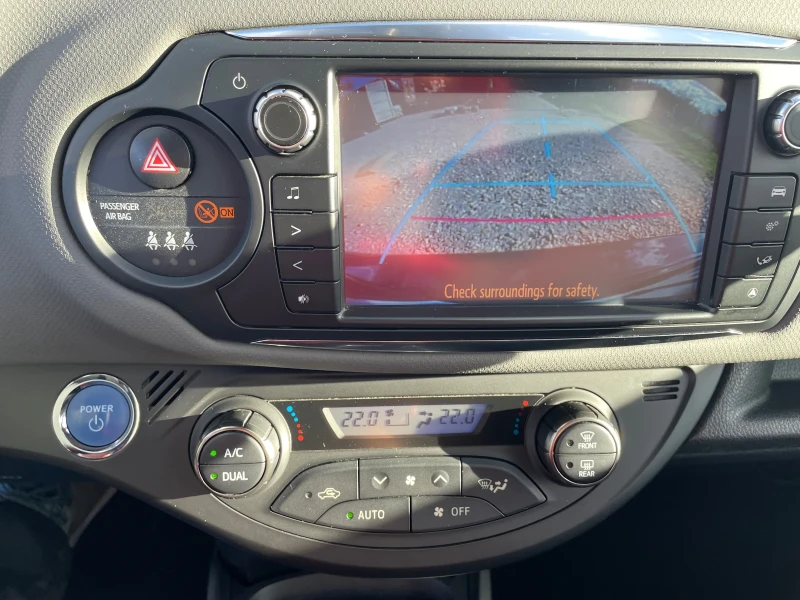 Toyota Yaris FACE LED, снимка 9 - Автомобили и джипове - 52171257