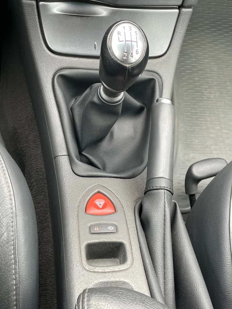 Renault Laguna, снимка 13 - Автомобили и джипове - 52355427