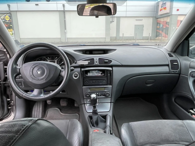 Renault Laguna, снимка 9 - Автомобили и джипове - 52355427