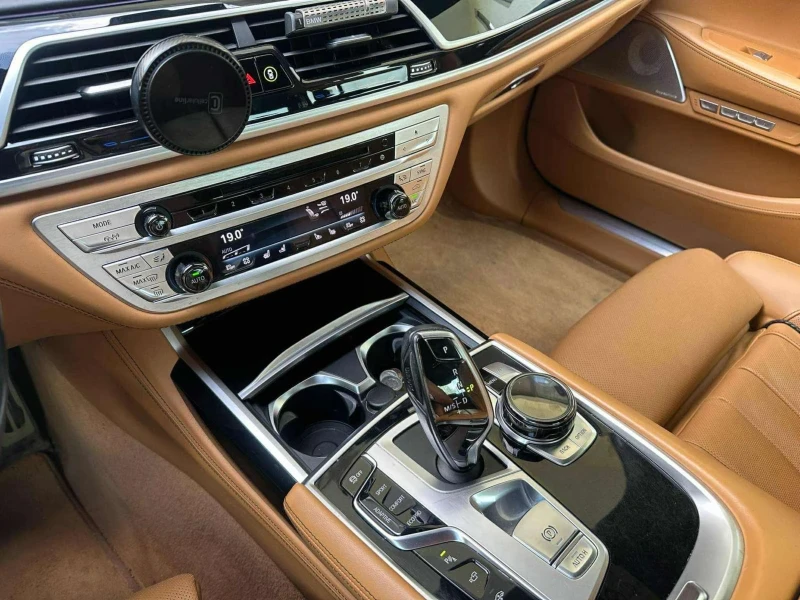 BMW 750 I / LONG / INDIVIDUAL , снимка 12 - Автомобили и джипове - 52318706