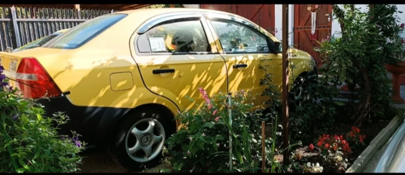 Chevrolet Aveo 1.2 , снимка 3 - Автомобили и джипове - 52333517