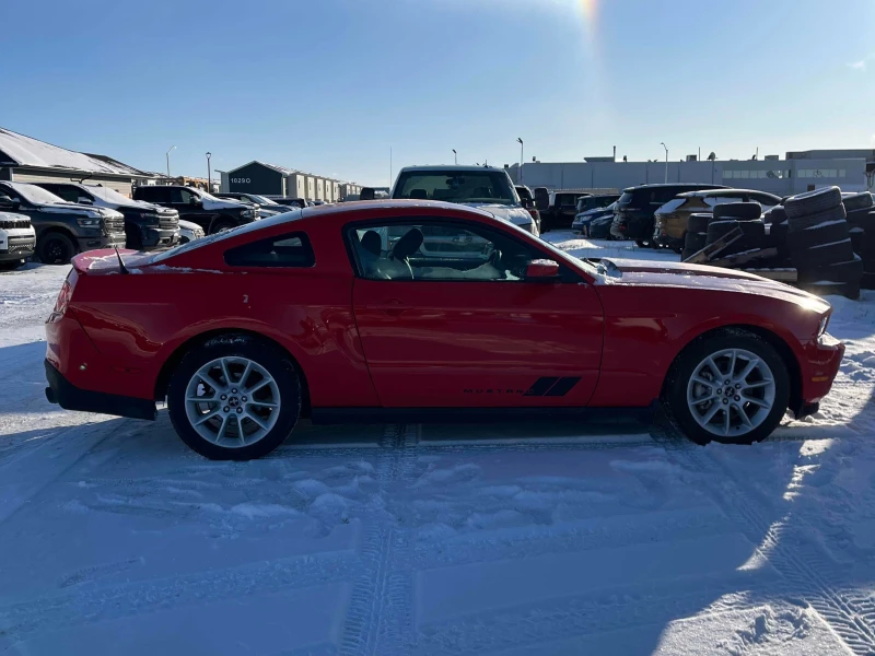 Ford Mustang V6 * * АВТОМАТИК * * CARFAX * * АВТО КРЕДИТ * * , снимка 3 - Автомобили и джипове - 52769438