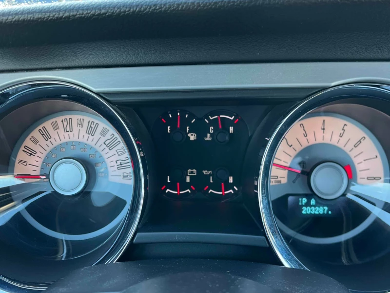 Ford Mustang V6 * * АВТОМАТИК * * CARFAX * * АВТО КРЕДИТ * * , снимка 8 - Автомобили и джипове - 52769438