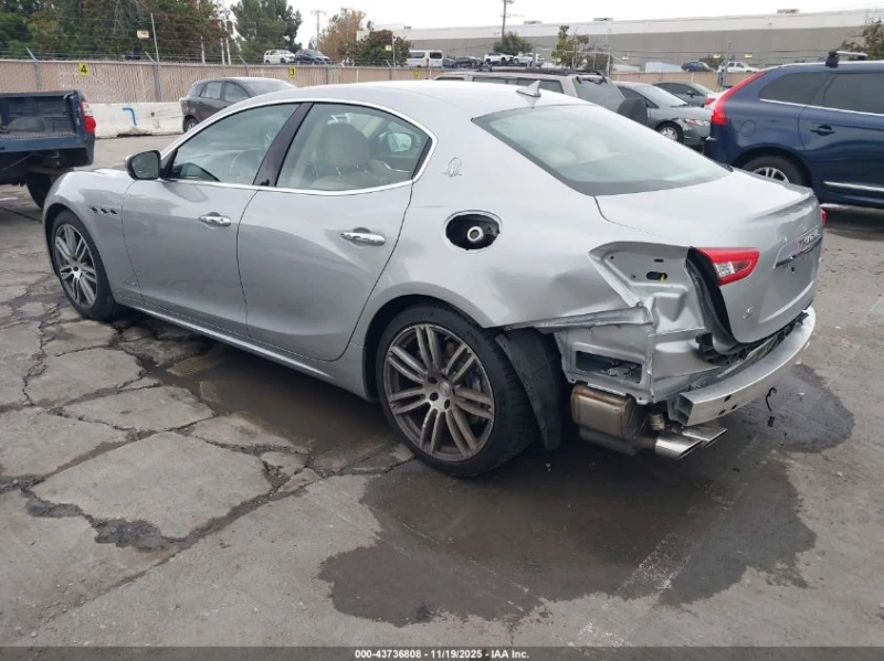 Maserati Ghibli 3.0T S GRANLUSSO* RDW* ОБДУХВАНЕ* ПОДГРЕВ* ШИБИДАХ, снимка 3 - Автомобили и джипове - 52850977