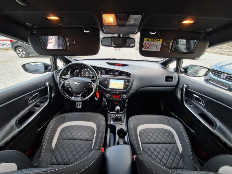 Kia Ceed 1.6 GT-line* FACE* NOVA* TOP, снимка 12 - Автомобили и джипове - 53057951