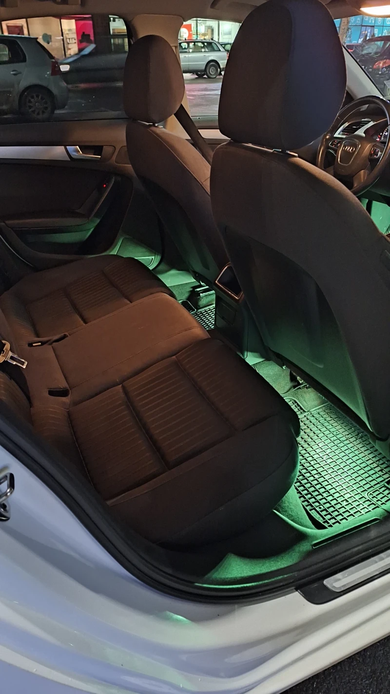 Audi A4, снимка 13 - Автомобили и джипове - 53114339