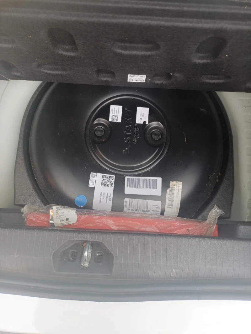 Opel Corsa 1.4ie gas, снимка 8 - Автомобили и джипове - 53249273