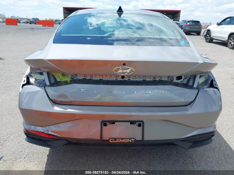 Hyundai Elantra Sel, снимка 6 - Автомобили и джипове - 53416548