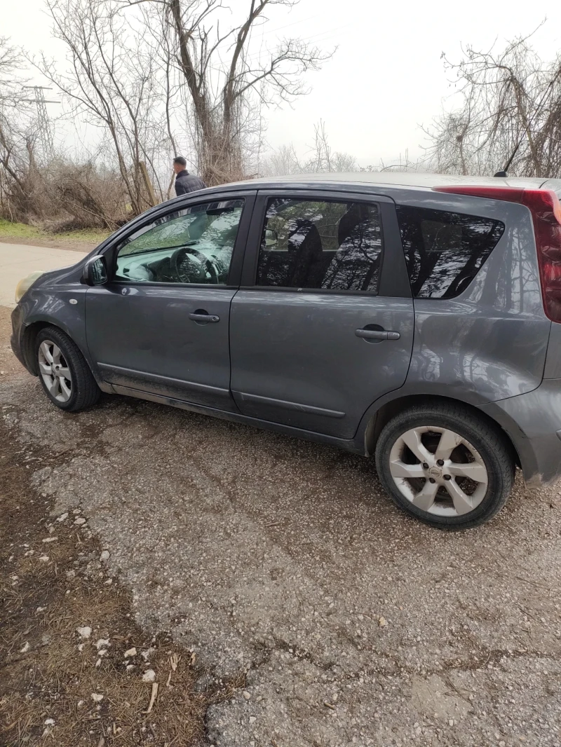 Nissan Note, снимка 13 - Автомобили и джипове - 53472928