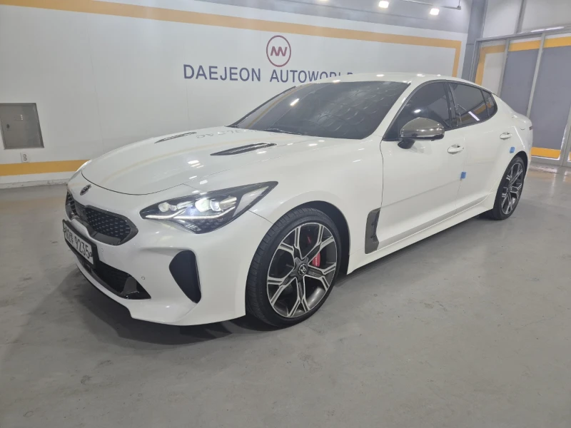 Kia Stinger 3.3T AWD GT autogeorge.com