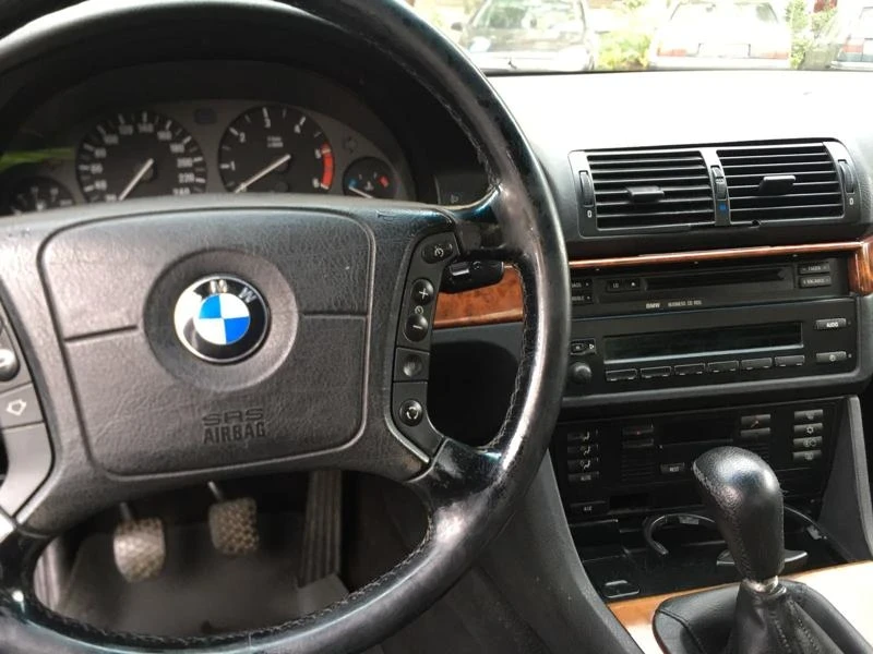 BMW 525, снимка 12 - Автомобили и джипове - 47237055