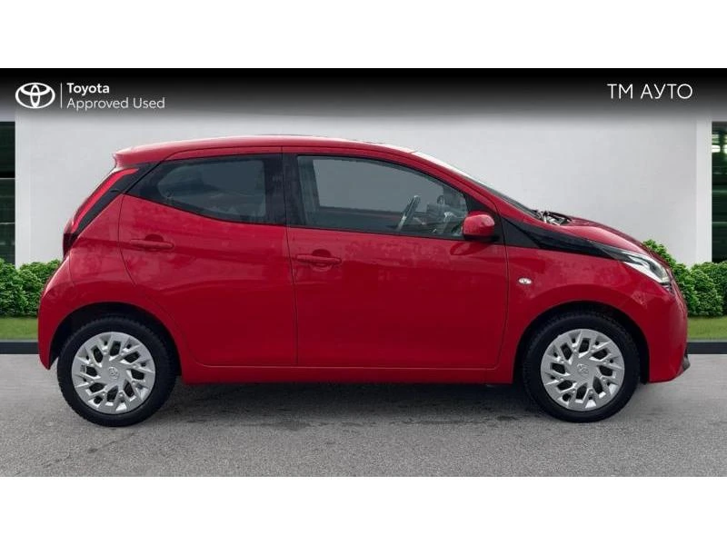 Toyota Aygo 1.0 VVT-i 5MT X-CONNECT, снимка 17 - Автомобили и джипове - 52835014