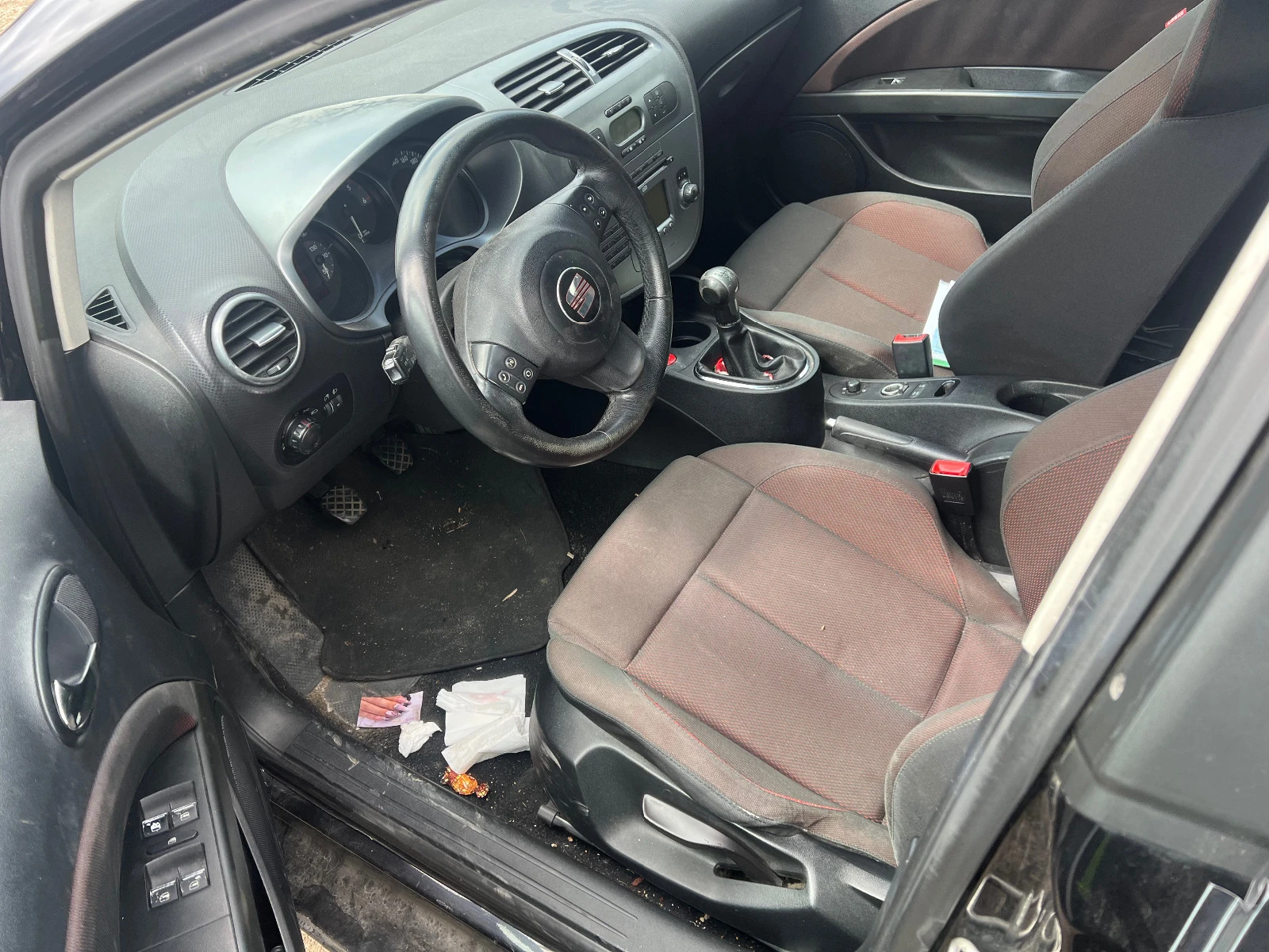 Seat Leon 2.0TDI - изображение 5