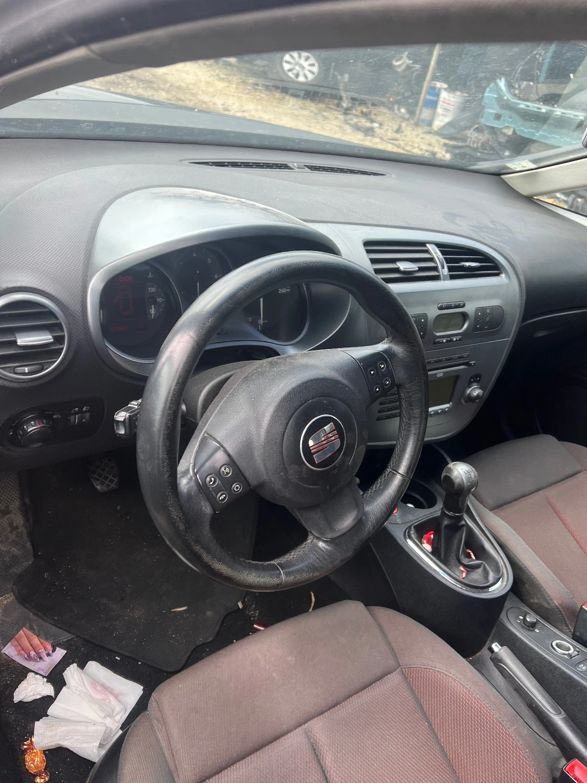 Seat Leon 2.0TDI - изображение 10