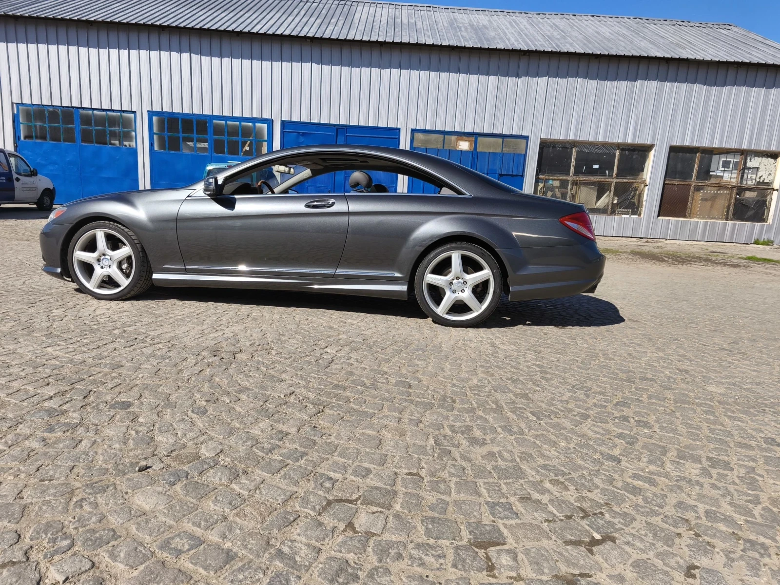 Mercedes-Benz CL 500 AMG 2010 - изображение 6