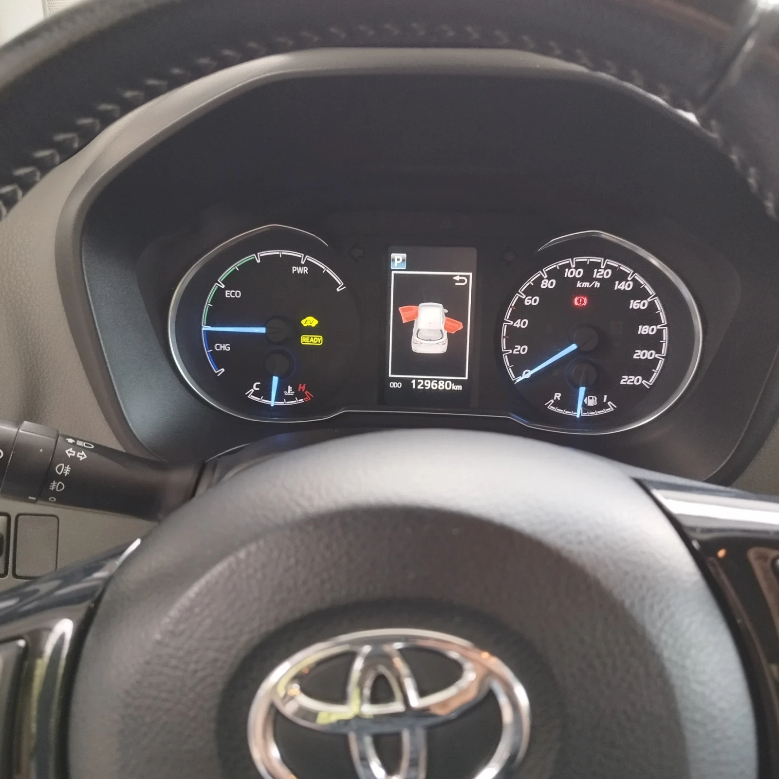 Toyota Yaris 1.5 Hybrid  - изображение 3