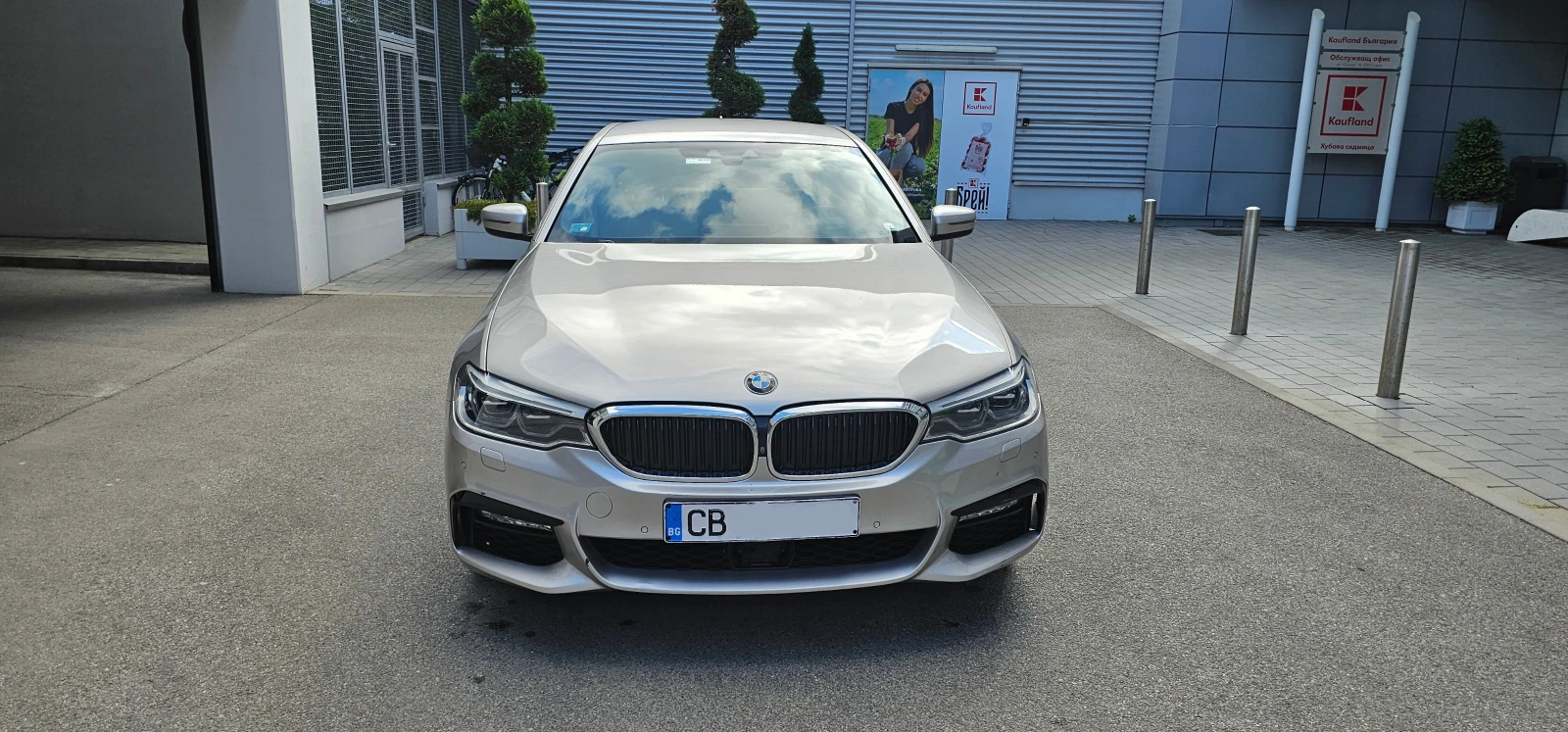 BMW 530 3.0 Plug-in хибрид - изображение 2