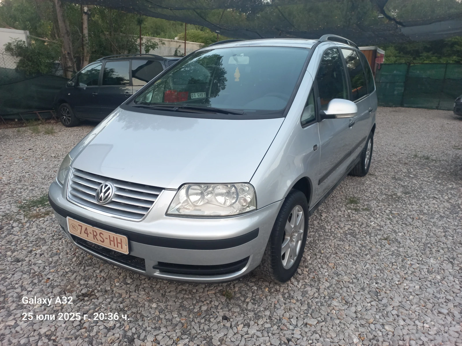 VW Sharan 2.0i.7mesten..Holandia - изображение 2